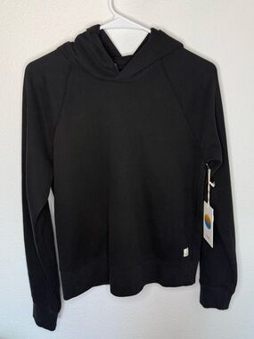 NWT Vuori Sedona Classic Hoodie